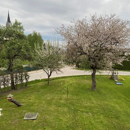 Nikolaierhaus * Feldkirchen in Kärnten