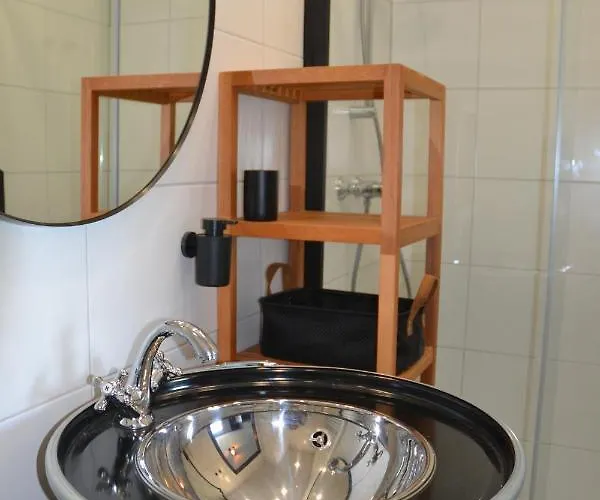 Nikolaierhaus Lägenhet